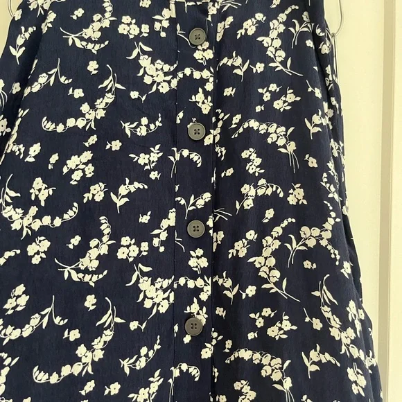 Gap button down floral maxi skirt - Picture 5 of 5